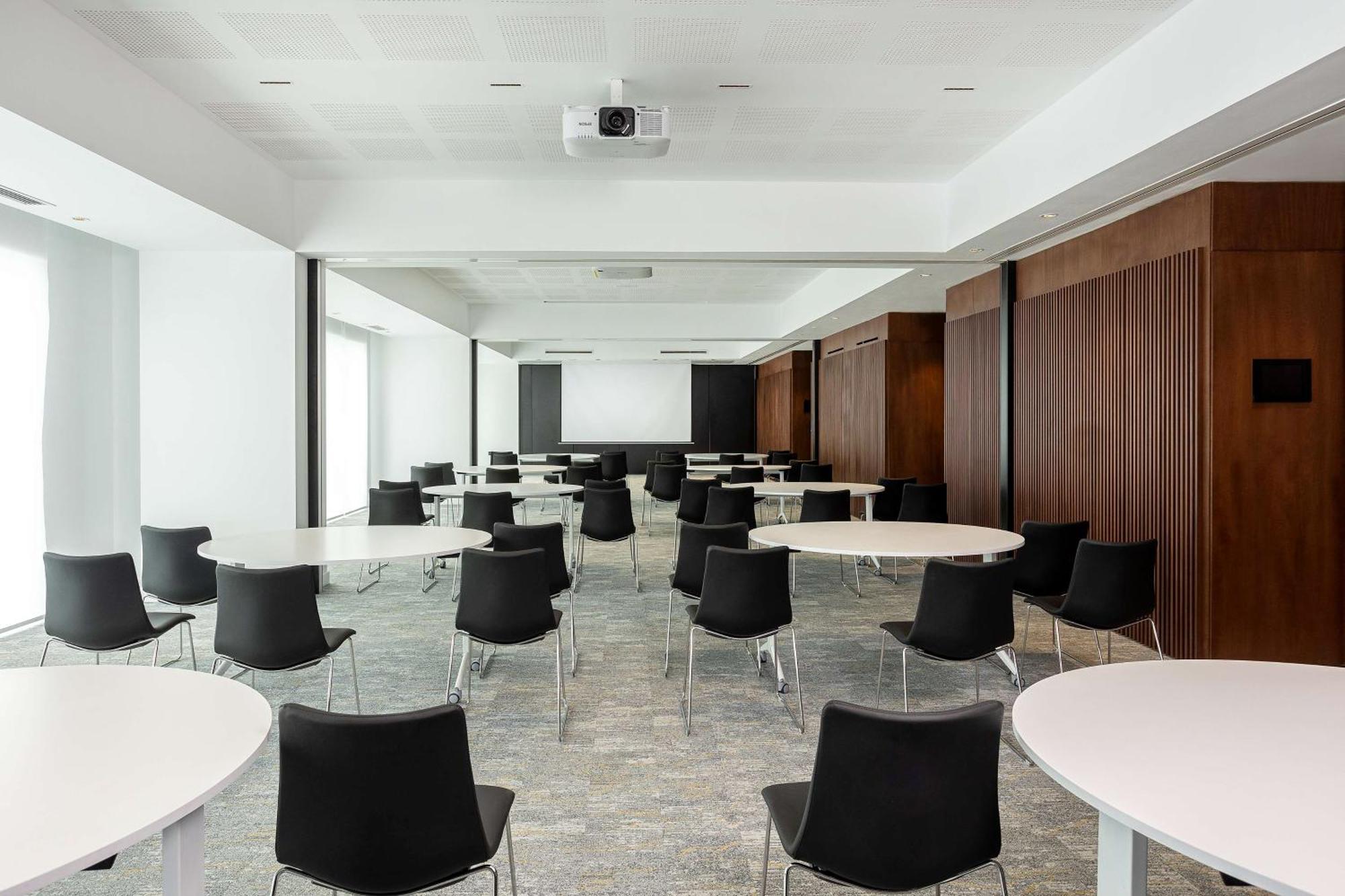 Radisson Hotel Tunis, City Center 外观 照片